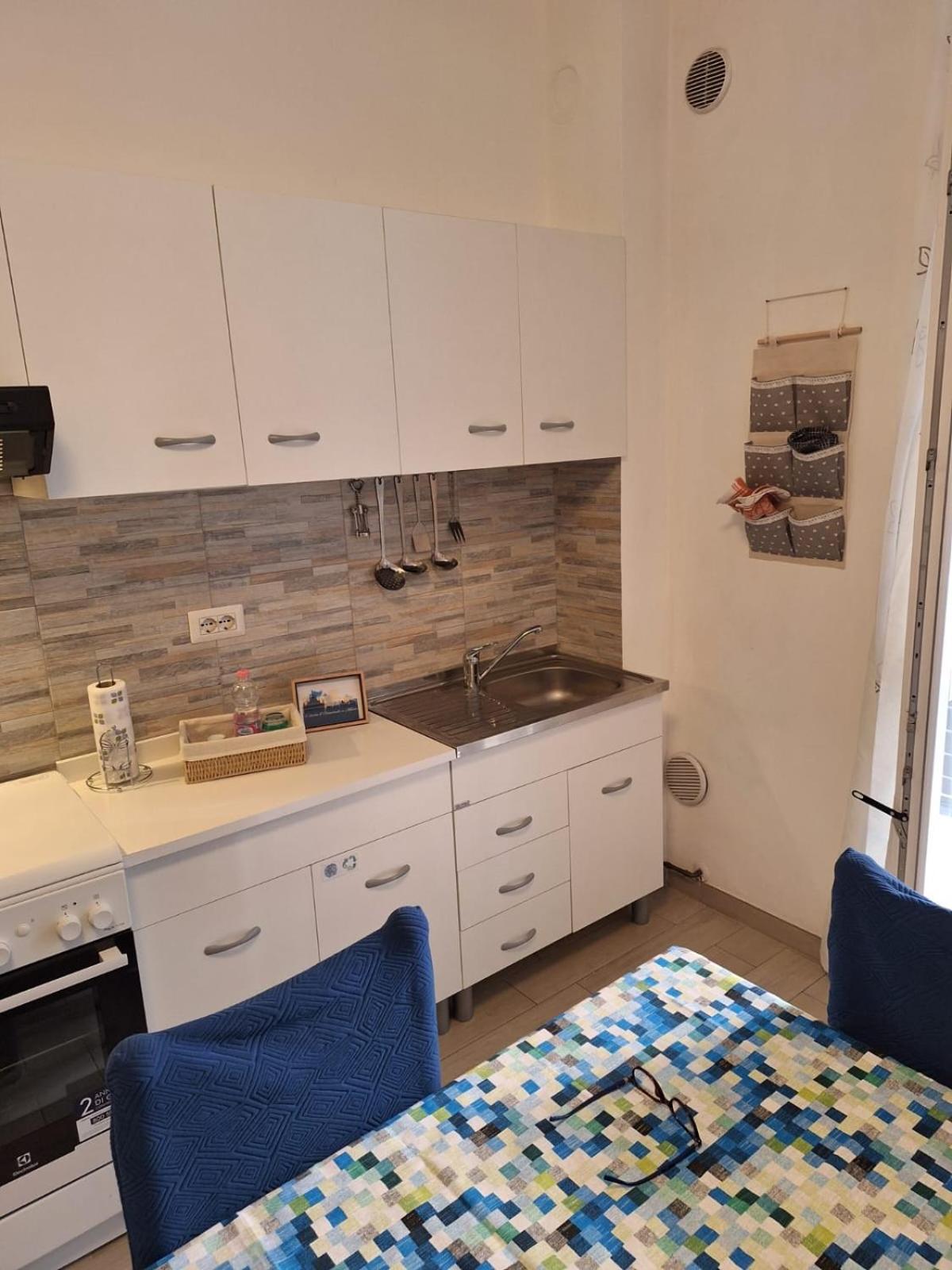 Bnb Milano Dipinta Di Blu Buitenkant foto